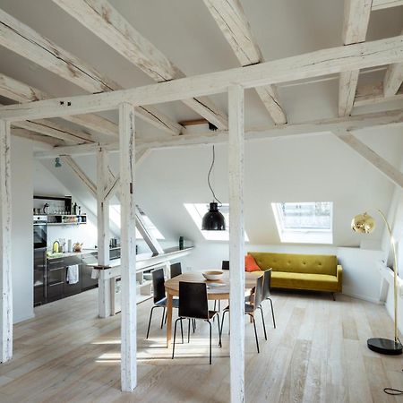 Kuenstlerzimmer Im Kulturhaus Haeselburg Gera Esterno foto