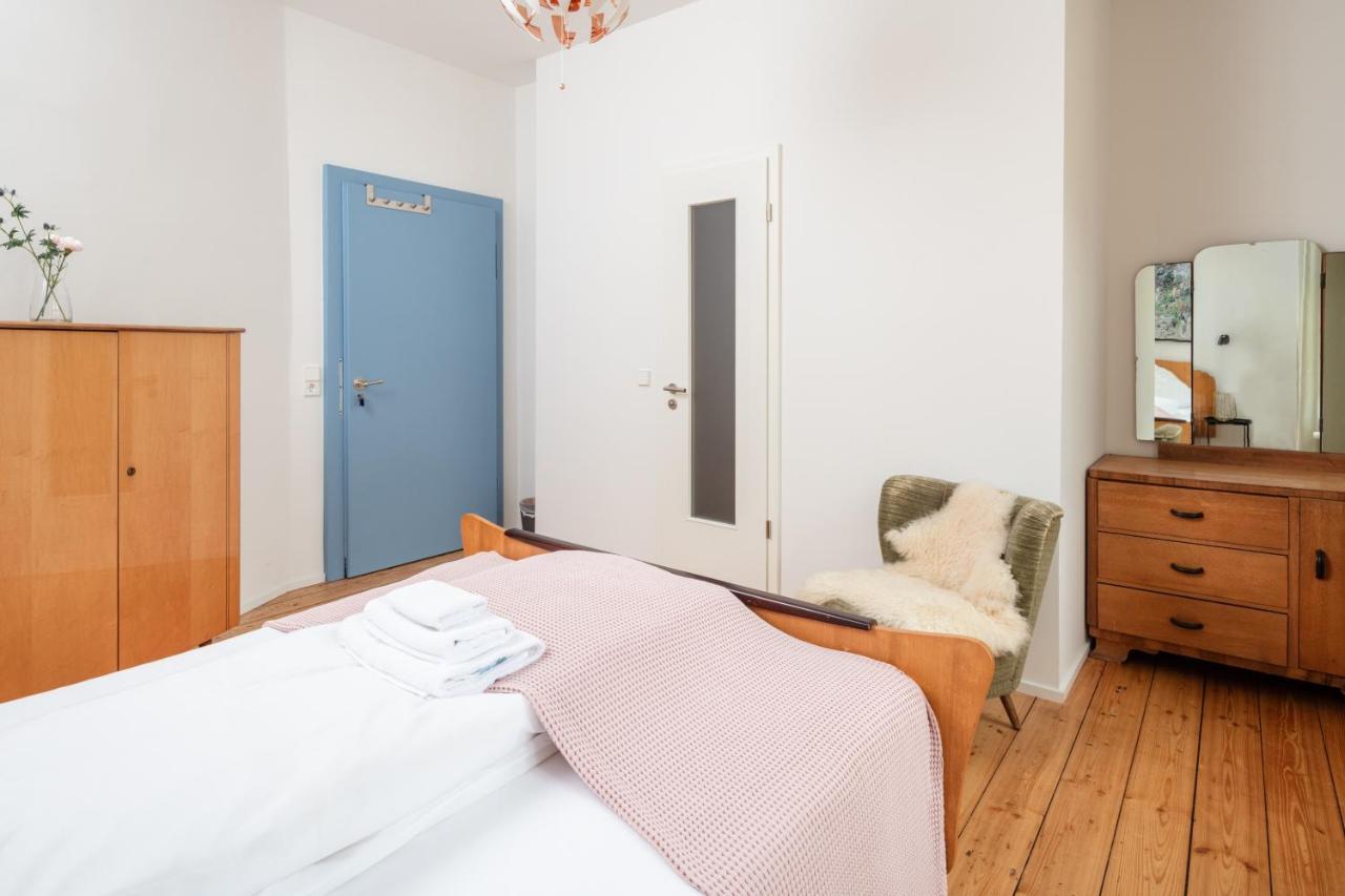 Kuenstlerzimmer Im Kulturhaus Haeselburg Gera Esterno foto