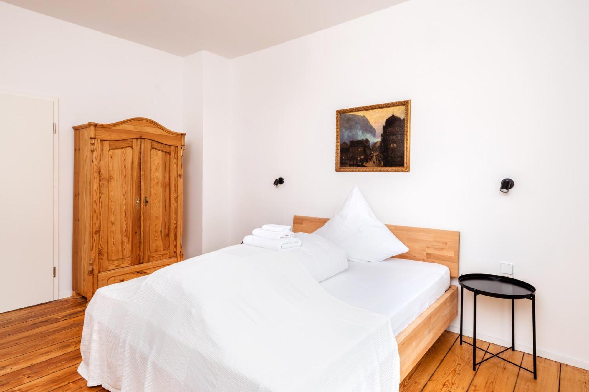 Kuenstlerzimmer Im Kulturhaus Haeselburg Gera Esterno foto
