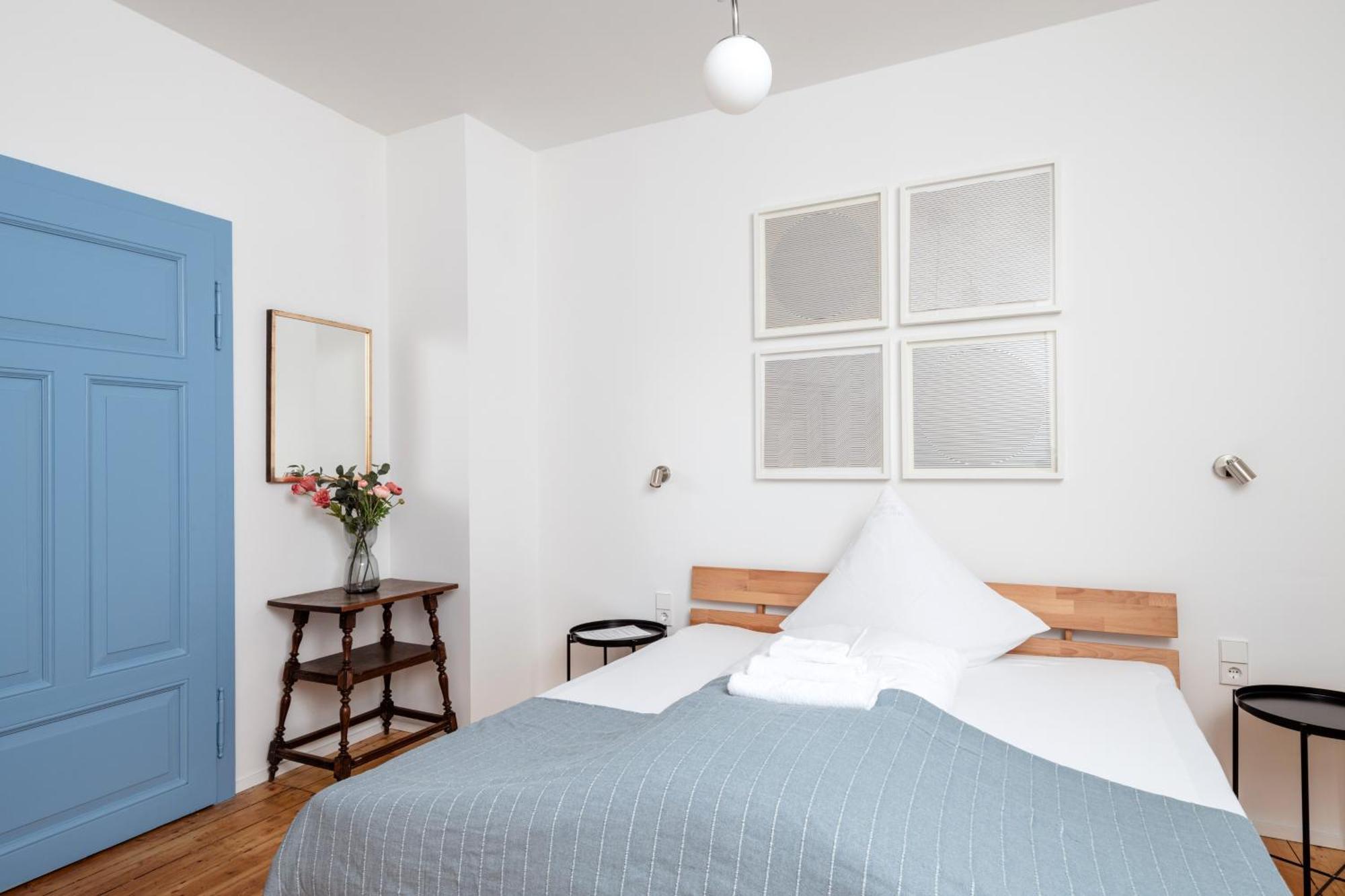 Kuenstlerzimmer Im Kulturhaus Haeselburg Gera Esterno foto